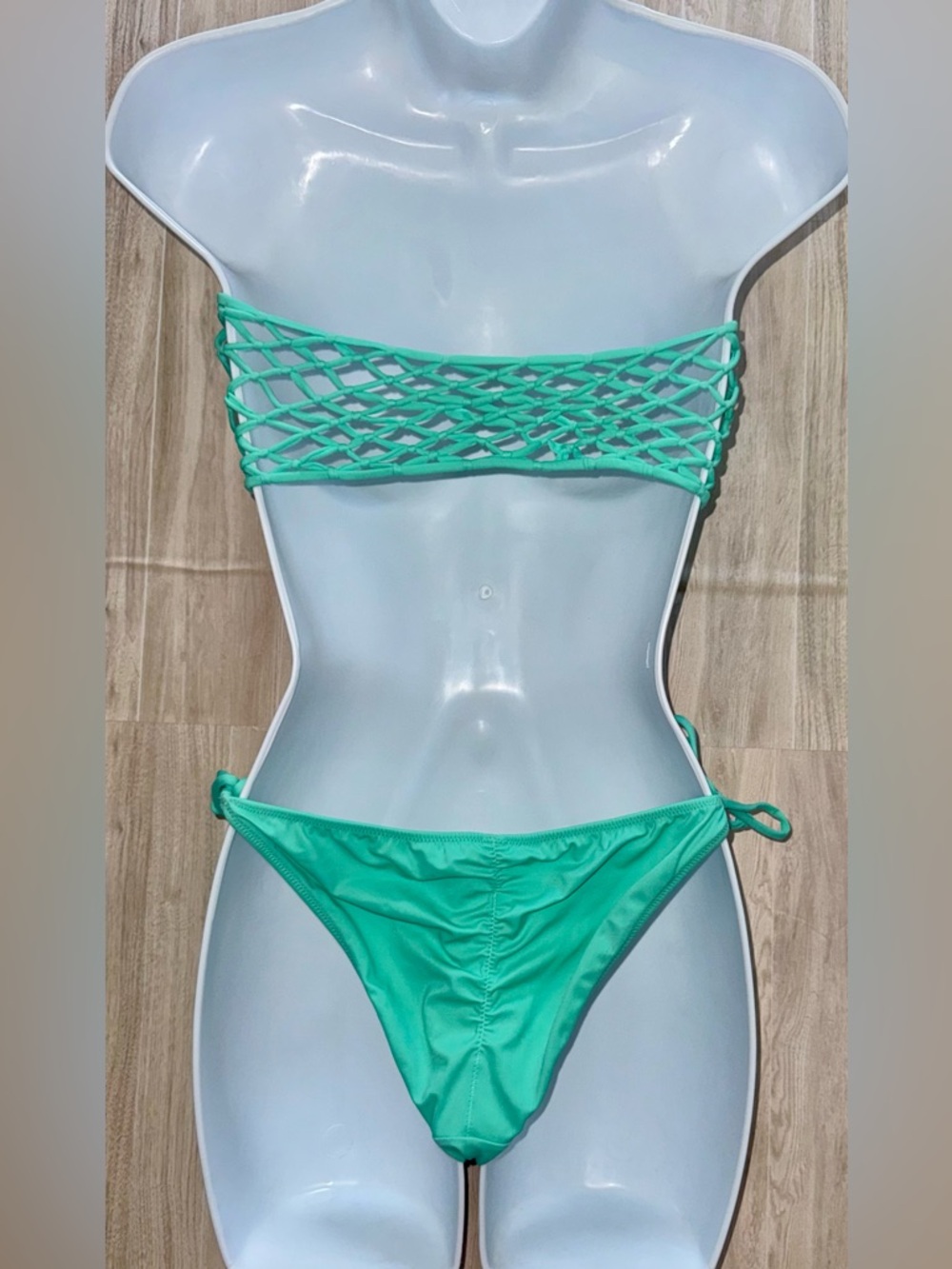 Victoria's Secret Mint Green Bandeau Lace-Up Bikini + FREE addition top! - Picture 4 of 16